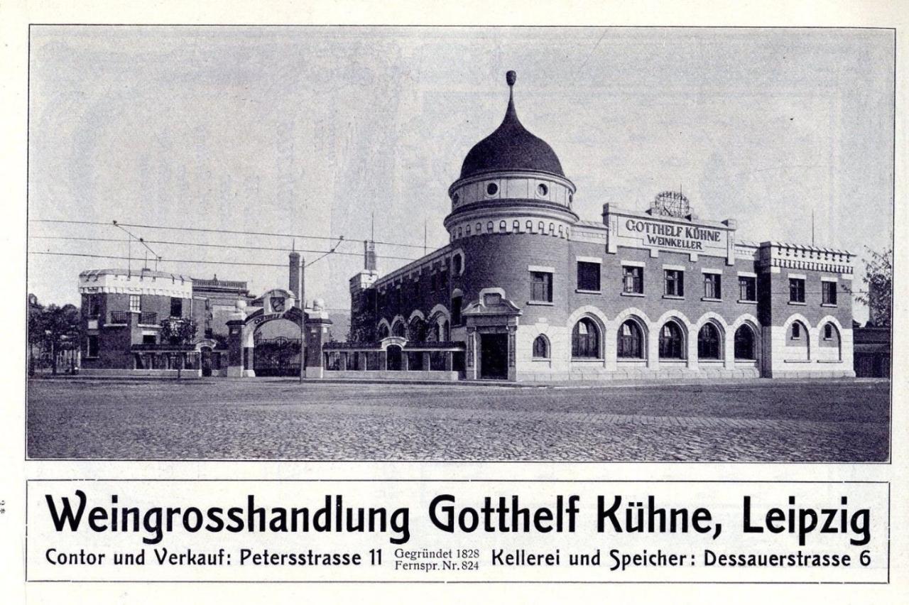 Hotel Zur Alten Stadtkellerei Leipzig Exterior foto Gottlieb Kühn's Leipzig warehouse, 1924